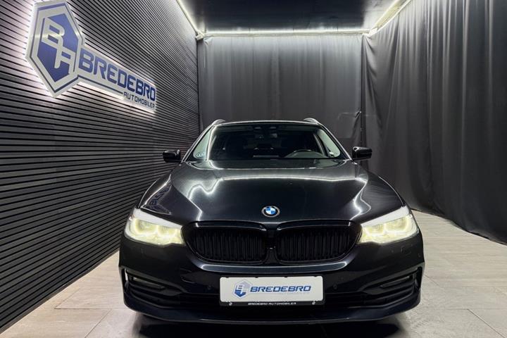 Sort BMW 530d fra 2017