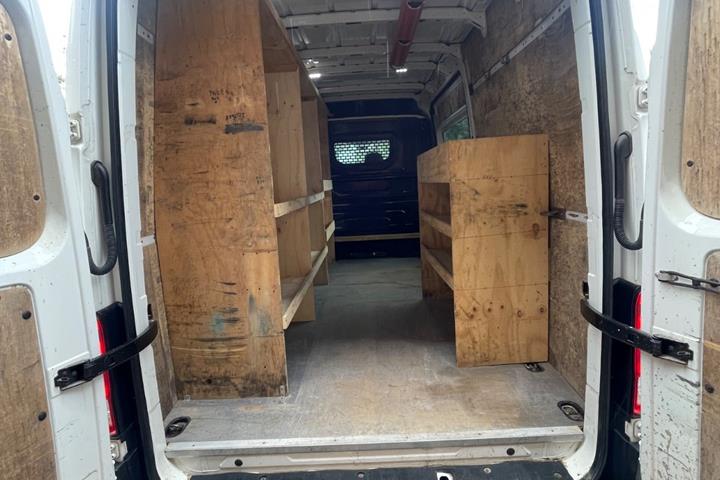 Hvid VW Crafter 35 fra 2019