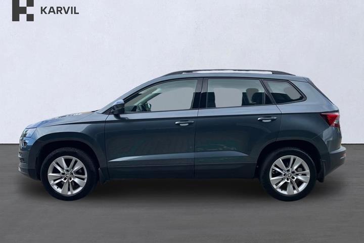 Grå Skoda Karoq fra 2019