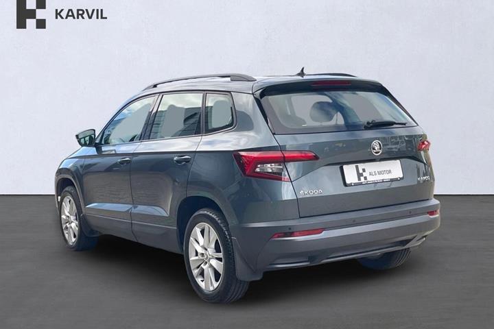 Grå Skoda Karoq fra 2019