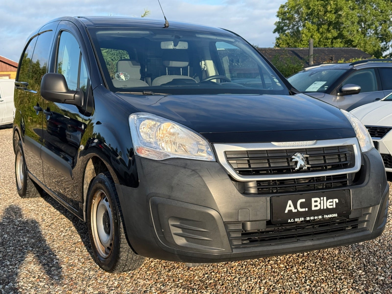 Peugeot Partner 1,6 BlueHDi 100 L1 Flex Van