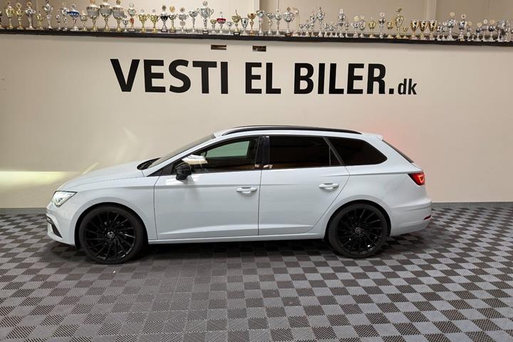 Blå Seat Leon fra 2020