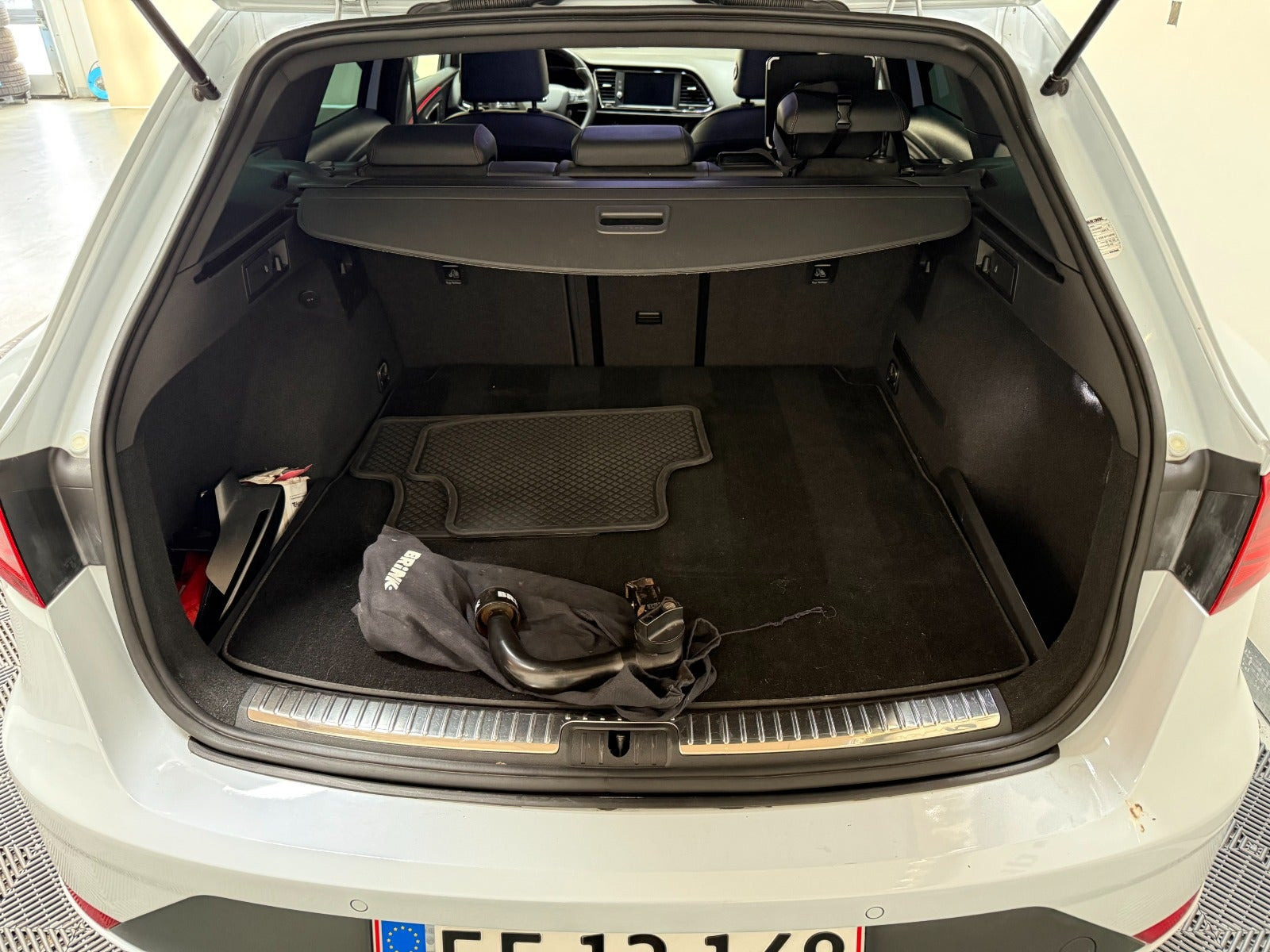 Blå Seat Leon fra 2020