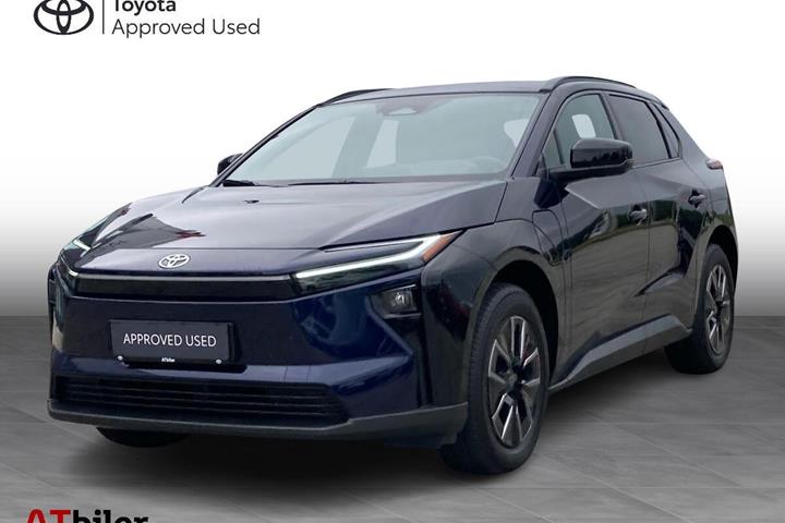 Blå Toyota BZ4X fra 2025