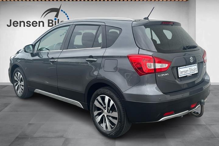 undefined Suzuki S-Cross fra 2016