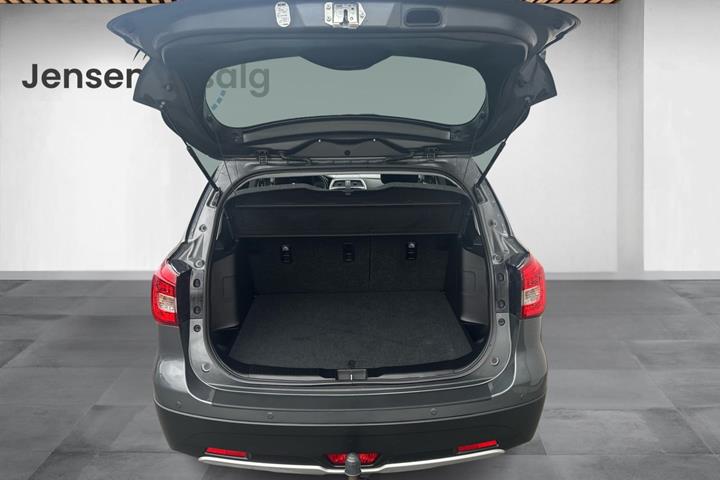undefined Suzuki S-Cross fra 2016