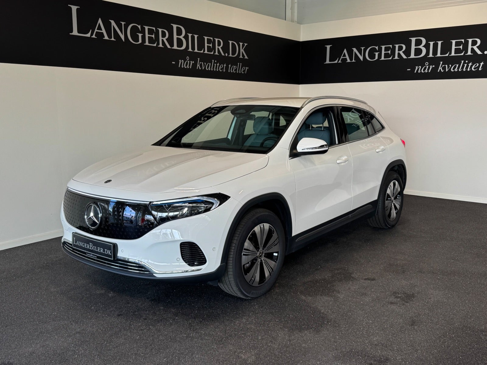 Mercedes EQA300 Progressive 4Matic
