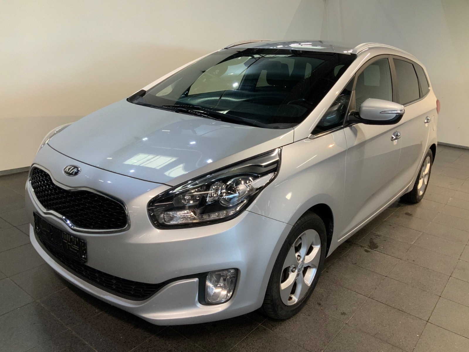 Kia Carens 1,7 CRDi 141 Premium 7prs