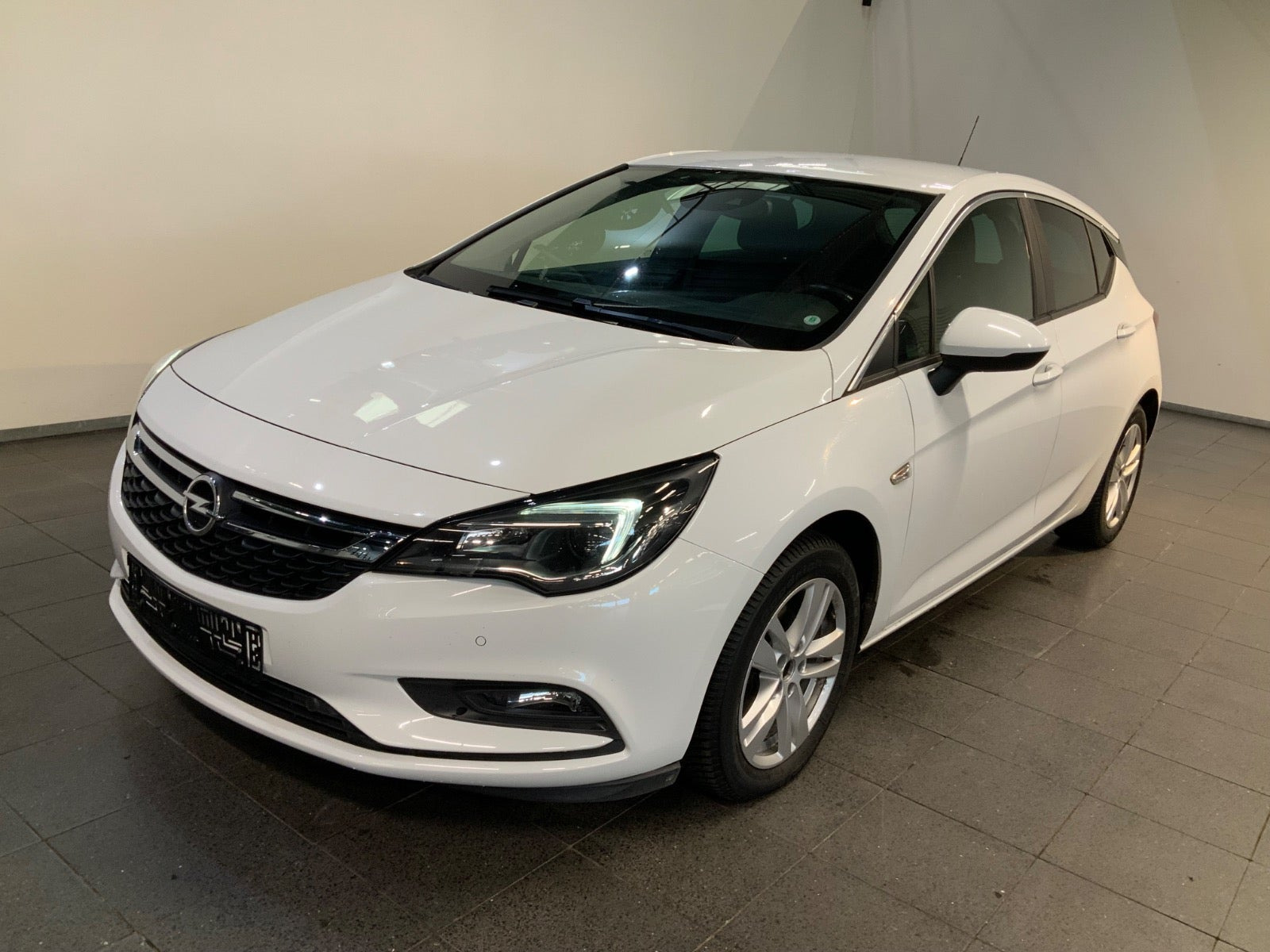 Opel Astra 1,0 T 105 Enjoy