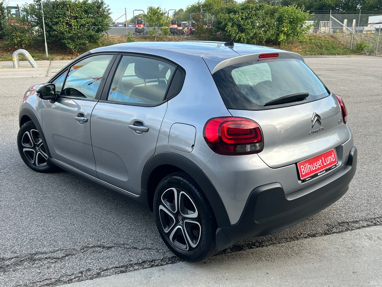 Grå Citroën C3 fra 2021