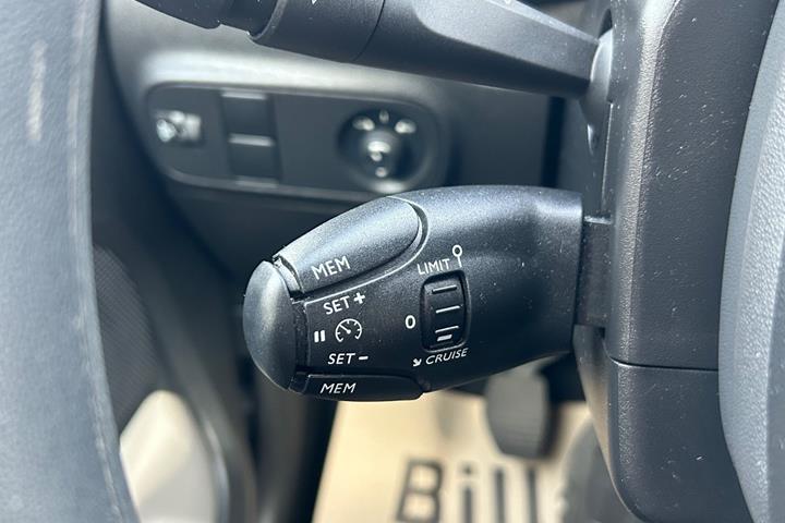 Grå Citroën C3 fra 2021