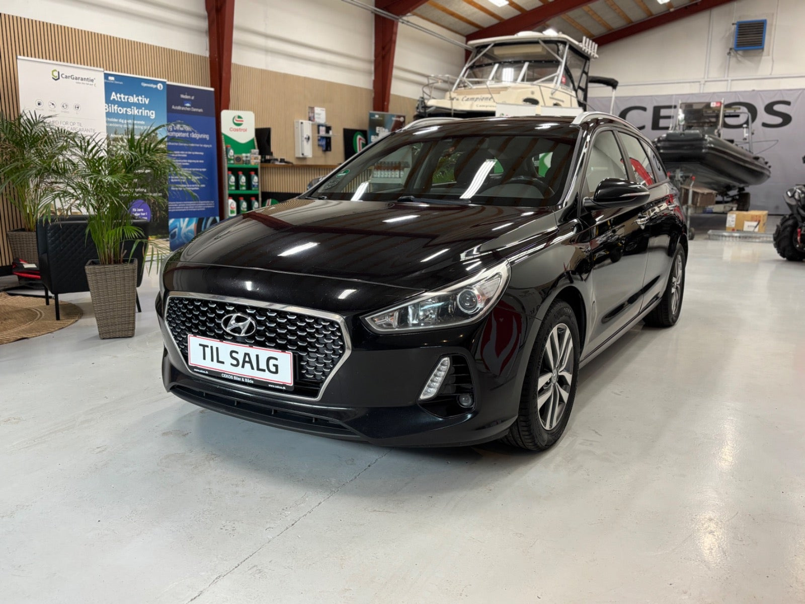 Sort Hyundai i30 fra 2017