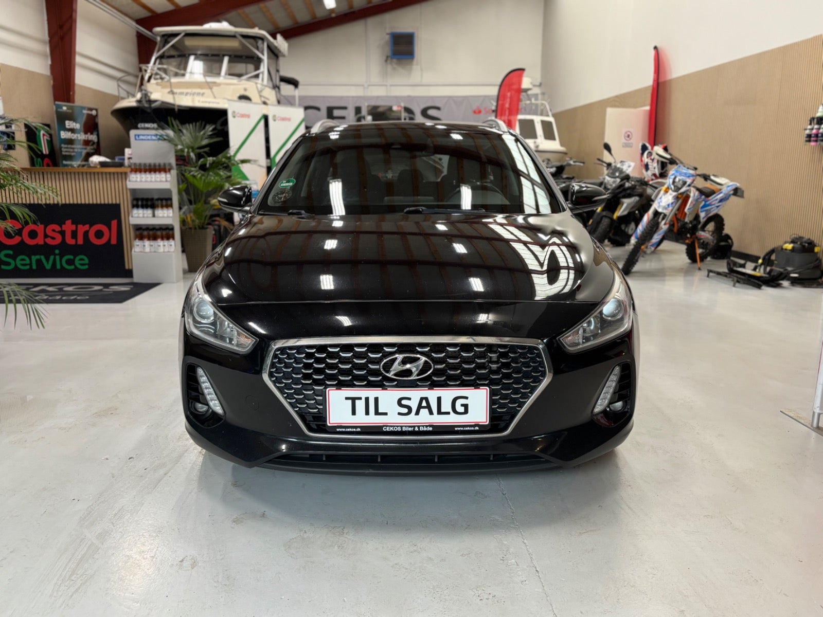 Sort Hyundai i30 fra 2017