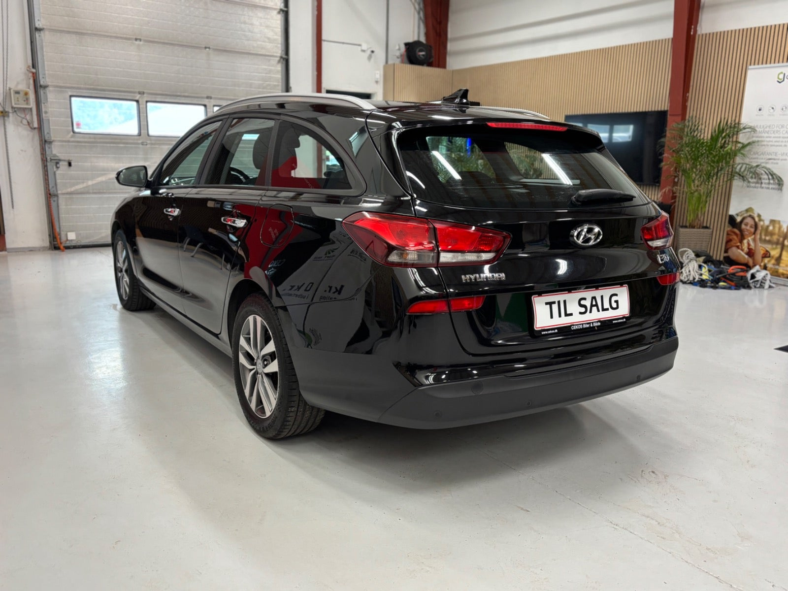 Sort Hyundai i30 fra 2017