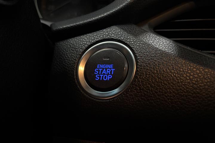 Sort Hyundai i30 fra 2017