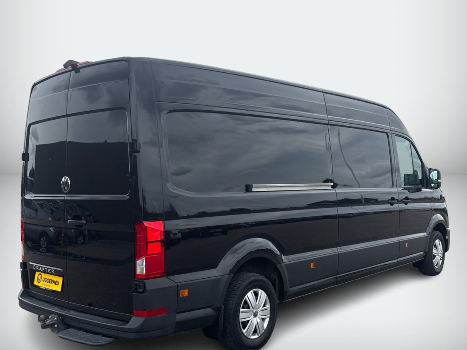 Sort VW Crafter 35 fra 2026