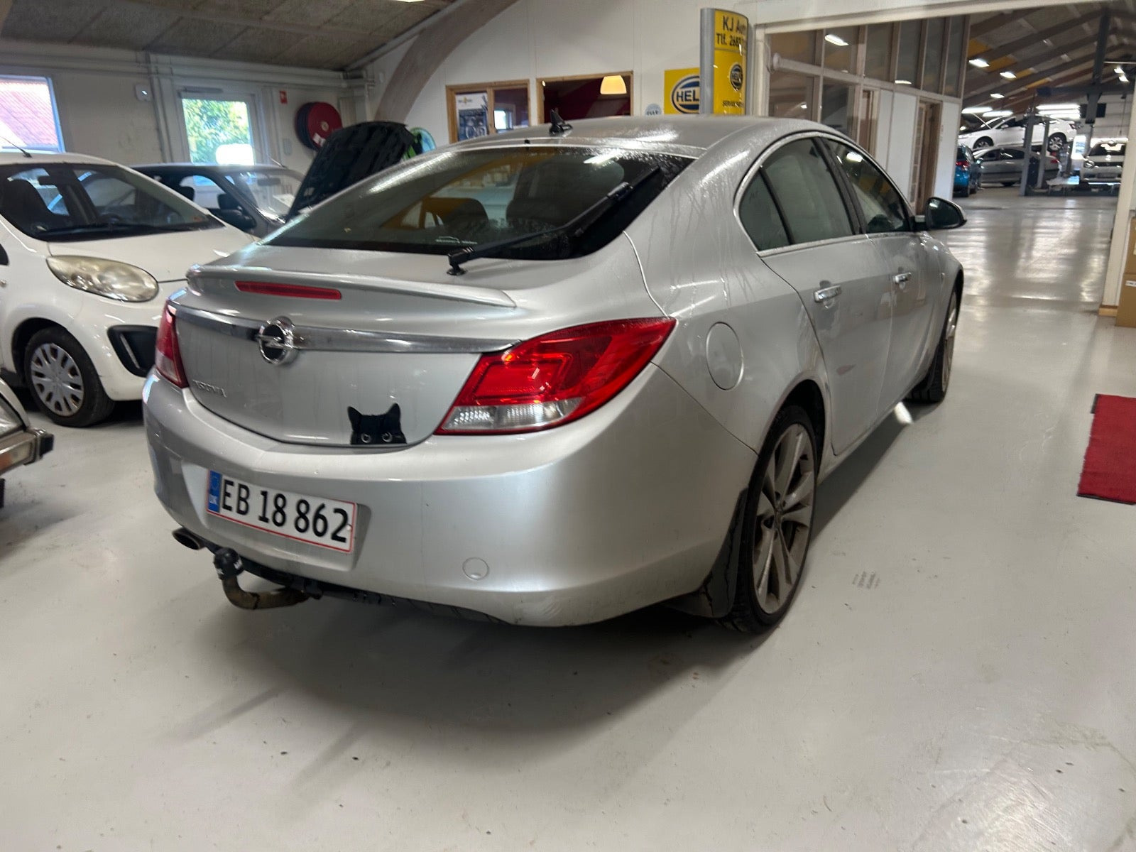 Sølv Opel Insignia fra 2009