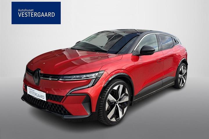 Rød Renault Megane E-Tech fra 2022