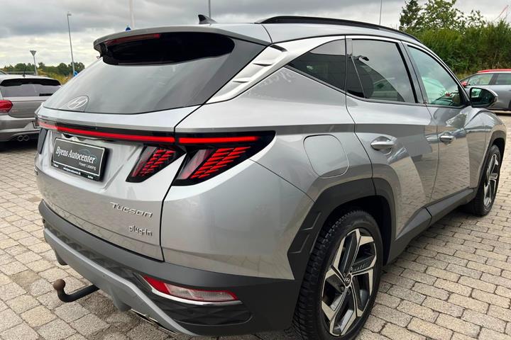 Grå Hyundai Tucson fra 2022