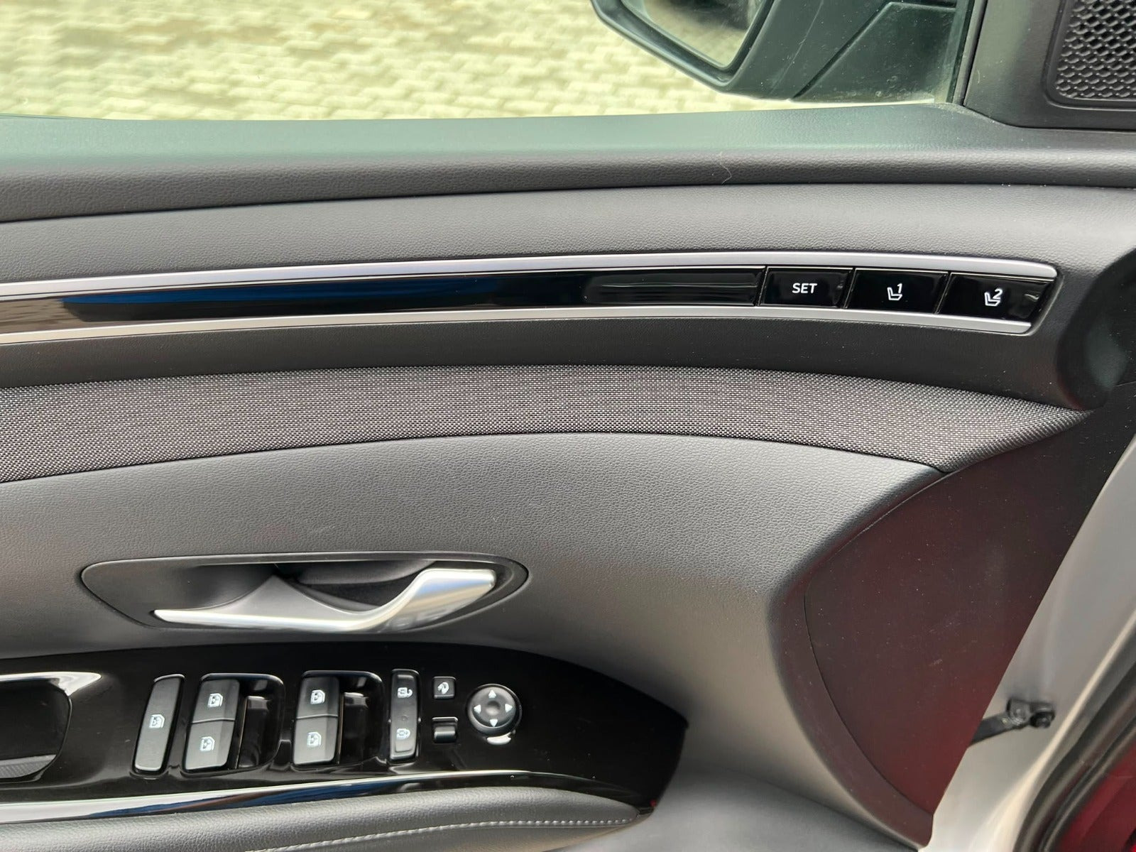 Grå Hyundai Tucson fra 2022