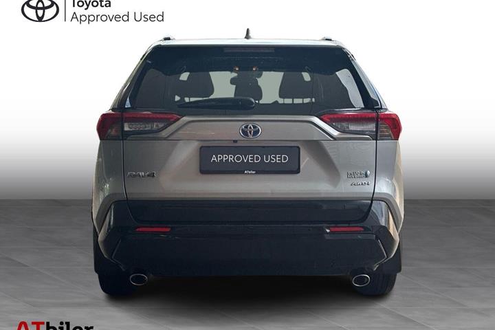 Sølv Toyota RAV4 Plug-in fra 2021