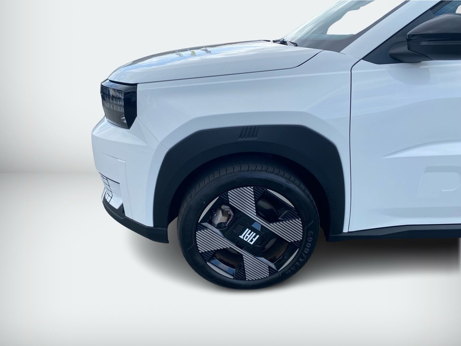 Hvid Fiat Grande Panda fra 2025