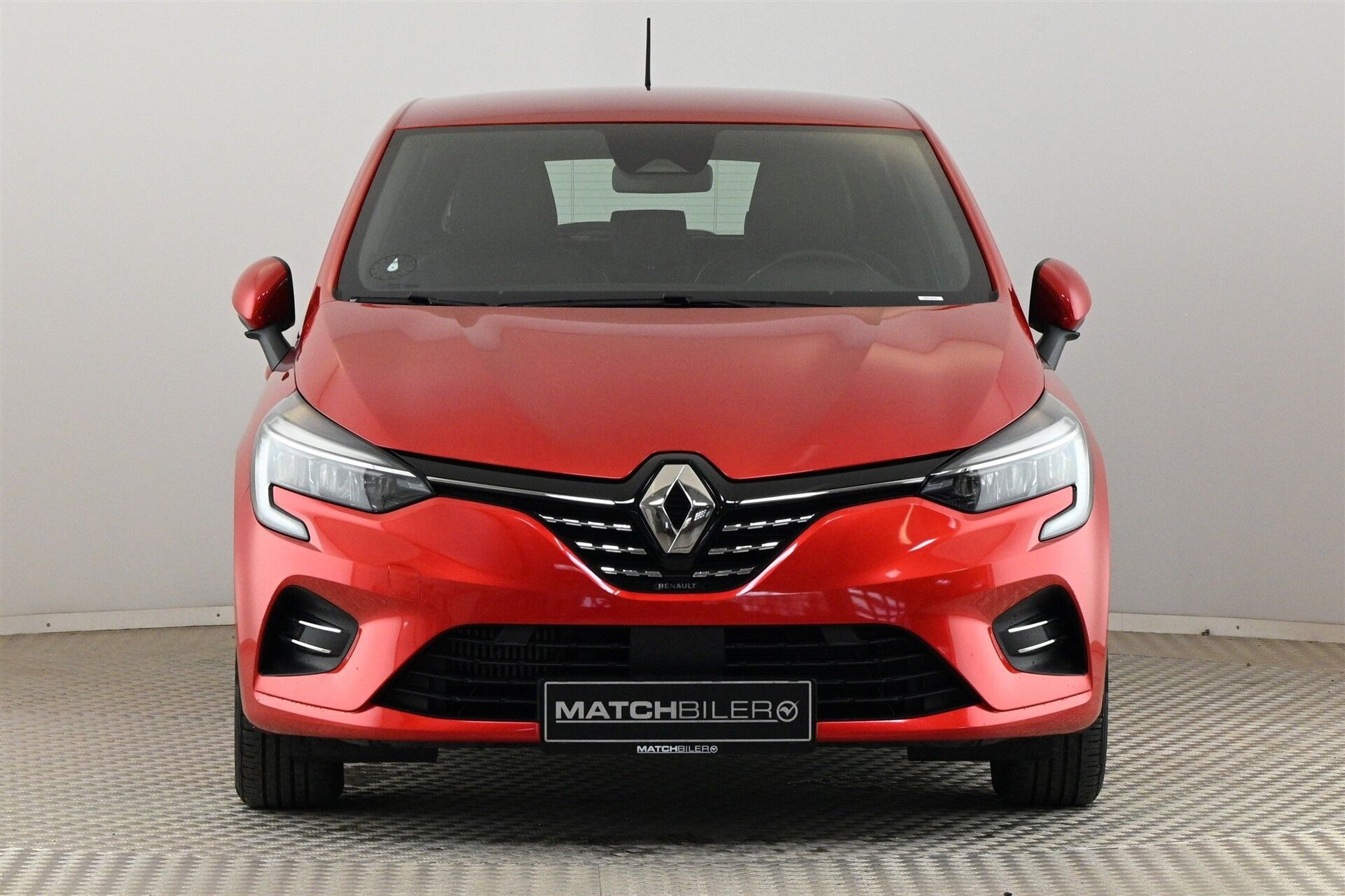 Rød Renault Clio fra 2022