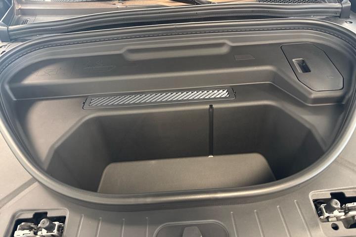 Sort Audi Q6 fra 2026