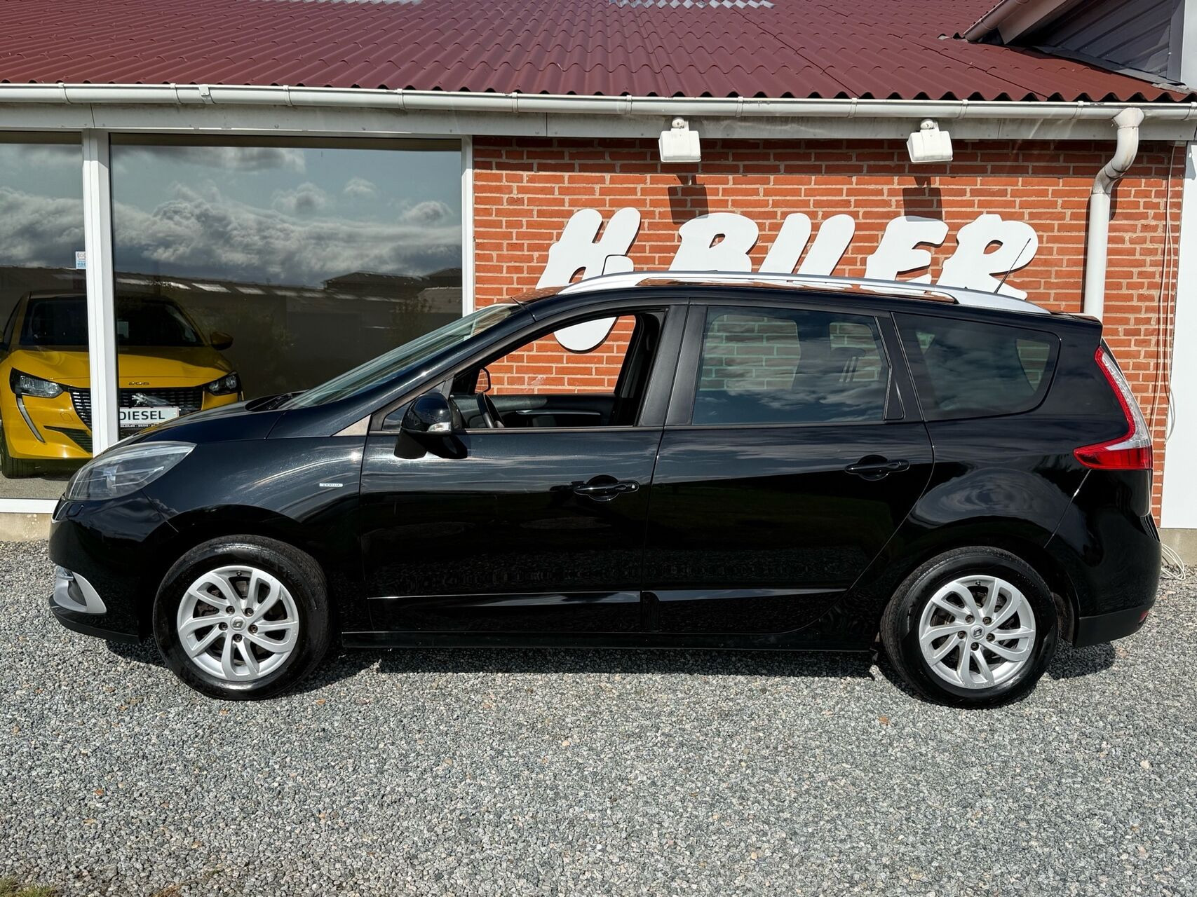 Sort Renault Grand Scénic fra 2015