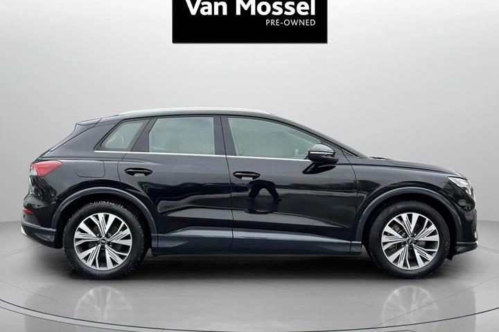 Sort Audi Q4 fra 2021