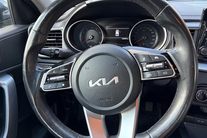 undefined Kia Ceed fra 2022