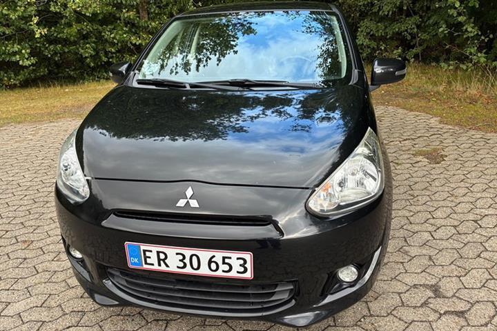 undefined Mitsubishi Space Star fra 2015