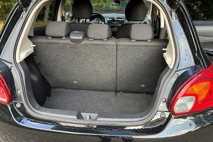 undefined Mitsubishi Space Star fra 2015