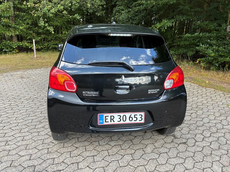 undefined Mitsubishi Space Star fra 2015