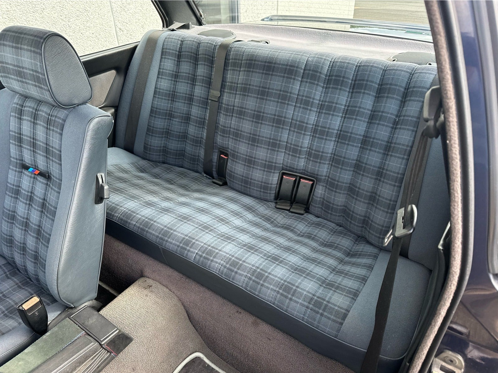 undefined BMW 318iS fra 1989