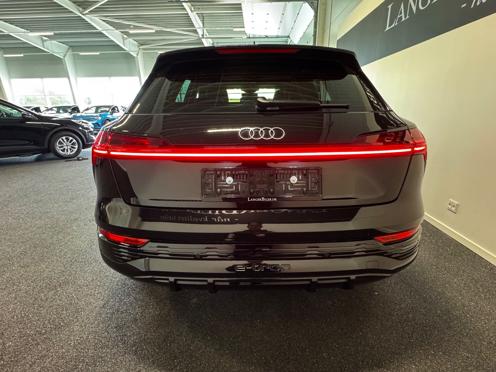 Sort Audi Q8 e-tron fra 2024