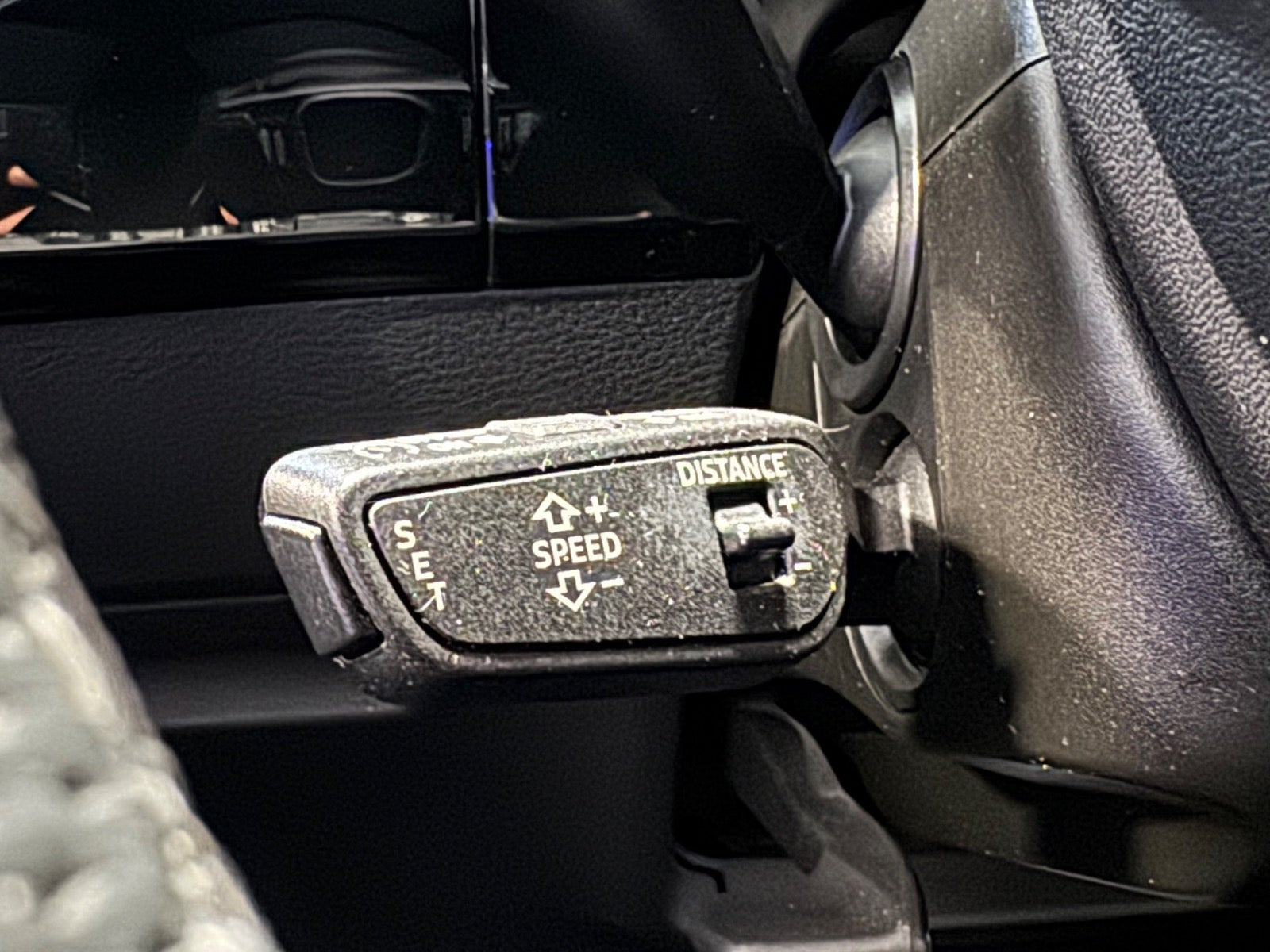 Sort Audi Q8 e-tron fra 2024