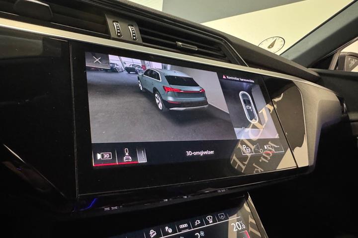 Sort Audi Q8 e-tron fra 2024