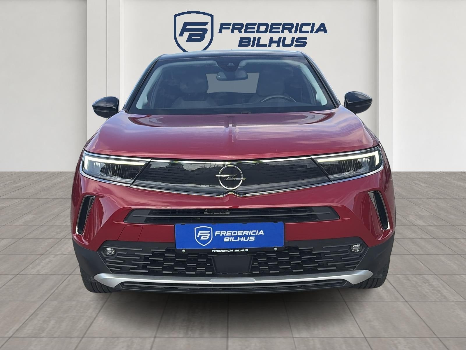 Rød Opel Mokka-e fra 2022