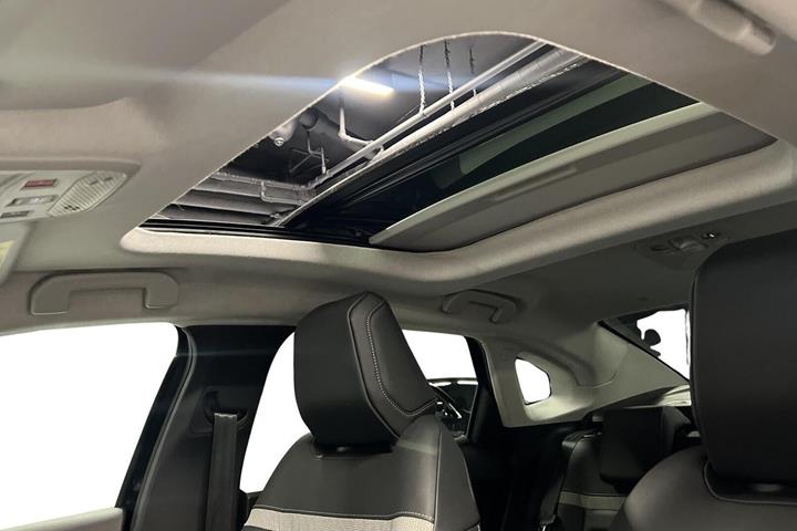 Sort Citroën ë-C4 X fra 2023