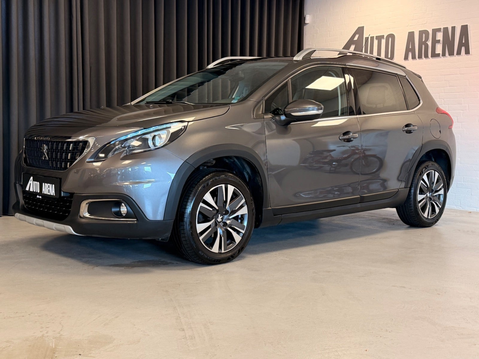 Peugeot 2008 1,6 BlueHDi 100 Allure Sky