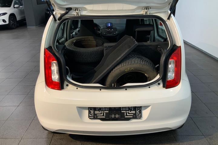 Hvid Skoda Citigo fra 2015