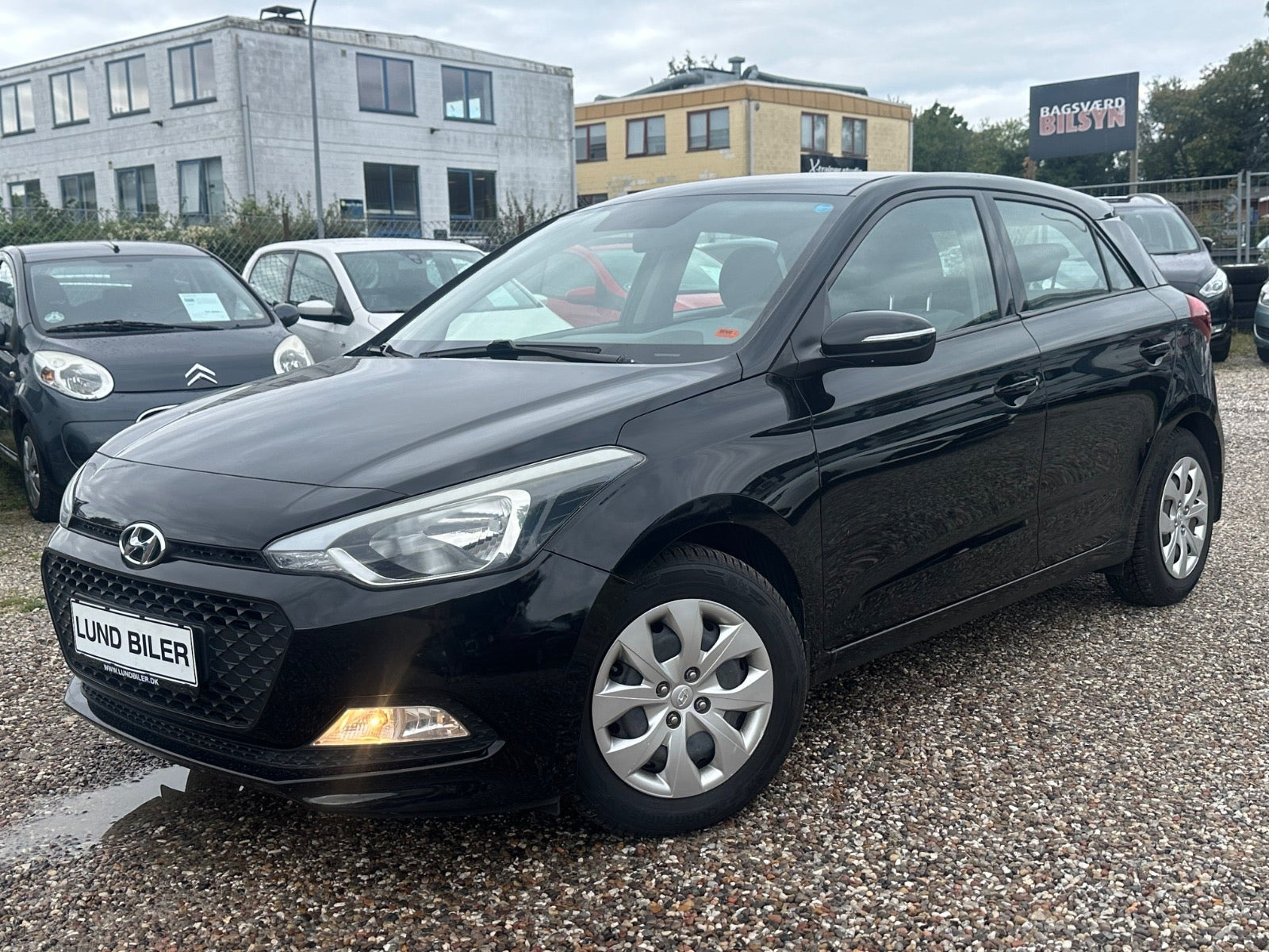 Sort Hyundai i20 fra 2016