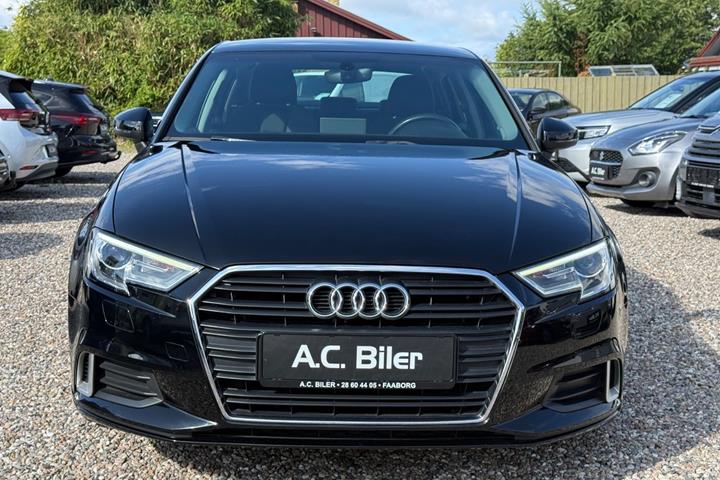 Sort Audi A3 fra 2018