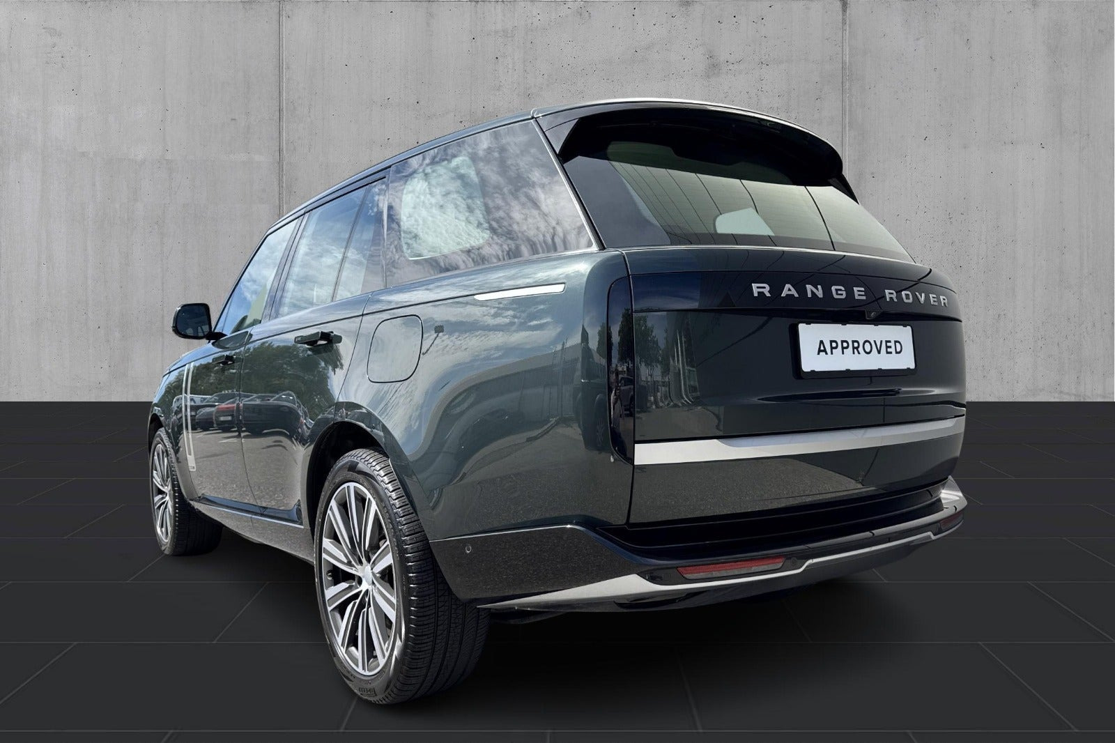 Grøn Land Rover Range Rover fra 2024