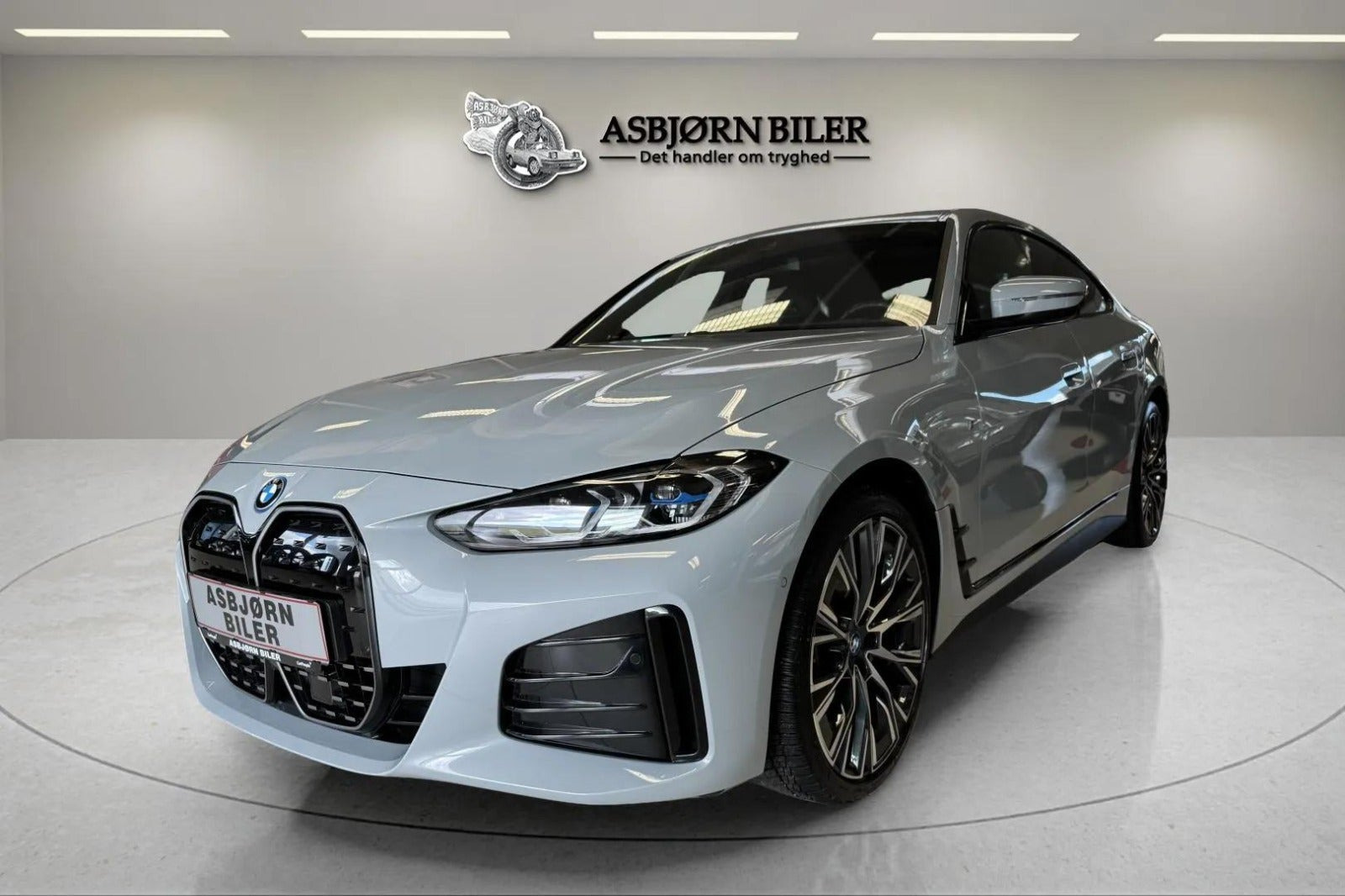 BMW i4 eDrive40 Fully Charged M-Sport Pro