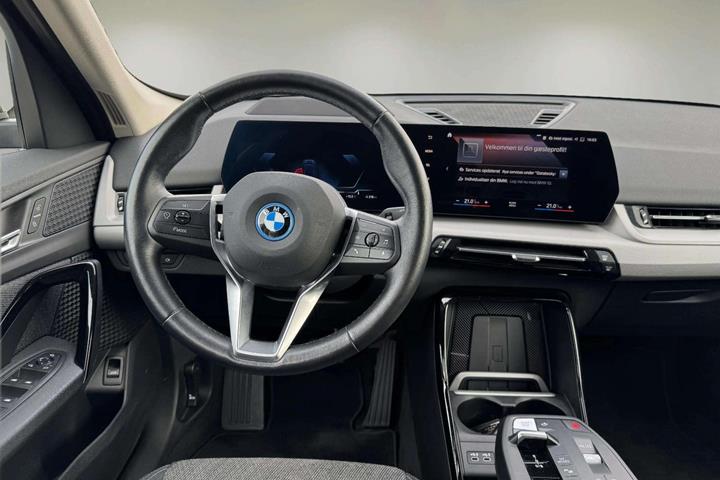 Sort BMW iX1 fra 2023