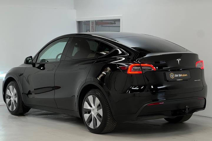 undefined Tesla Model Y fra 2022