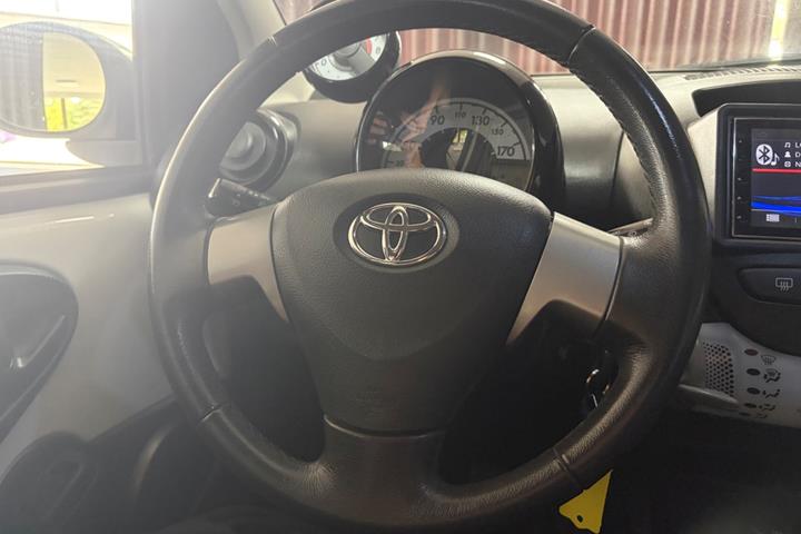 undefined Toyota Aygo fra 2012