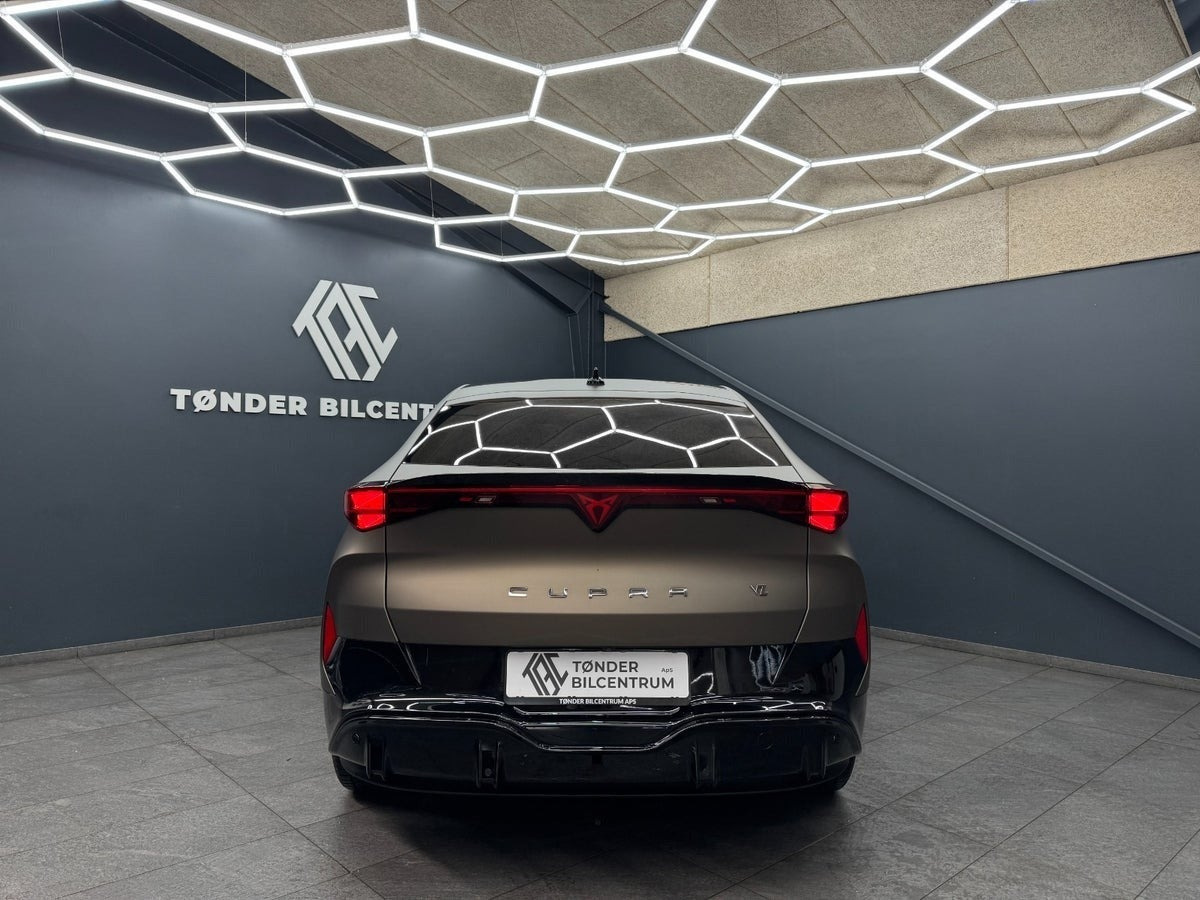 Bronze Cupra Tavascan fra 2026